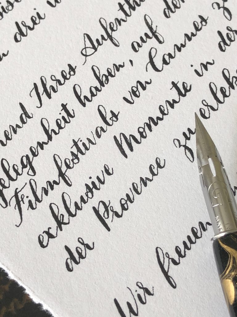 Calligraphie à la plume